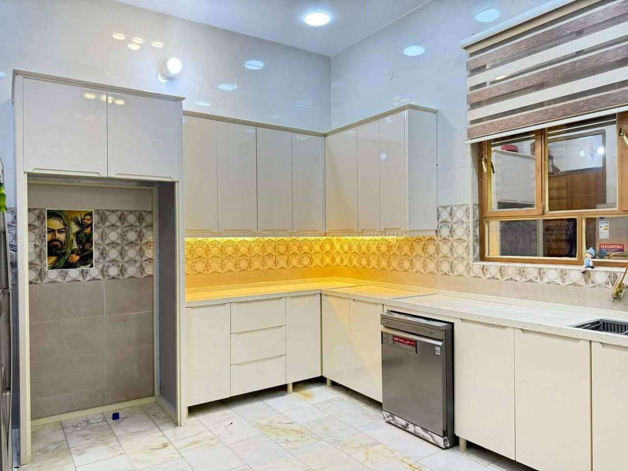 معمل تاج المطابخ احدث الموديلات ال كاونترات الاسعار مناسبه نتعامل قسط ونقد  ***********
