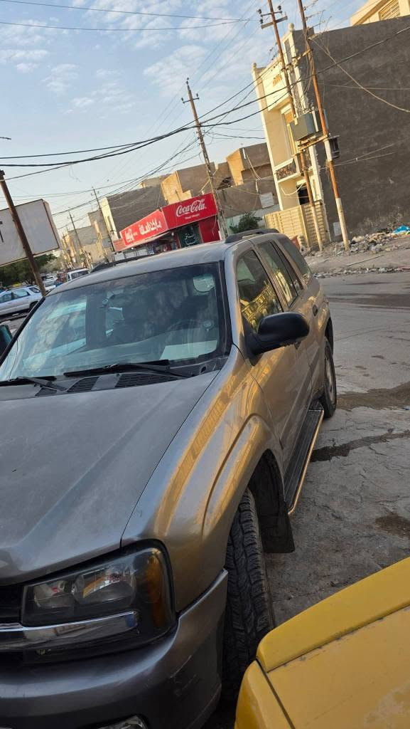 للبيع بلايزر ٢٠٠٥ محرك قبق اسود
رقم اربيل
.

سياره جاهزه من كلشي وناصبه شوفت عينك الحقيقه احلى من الصور 
محرك جديد لا تنقيص ولا تبخير 
صدر نص عمر 
مشط ستيرن نص عمر 
تخم تاير جديد 
تبريد  ثلج وكل بوابات التبريد تشتغل 
تدفئه شغاله 
شاشه اندرويد تدعم خاصيه كار بلاي واكفه
لايتات زنون مع البلوجكترات 
دوشمه وبطاين بوب نضيفات
سياره كلش حلوه وناعمه وبدون اي نواقص شغل واطلع وين متريد 

مكان السياره بغداد 
راعيها موجود تريد تحويل تريد وكاله 

 

*********** 
متواجد واتساب مع اتصال ☎️
