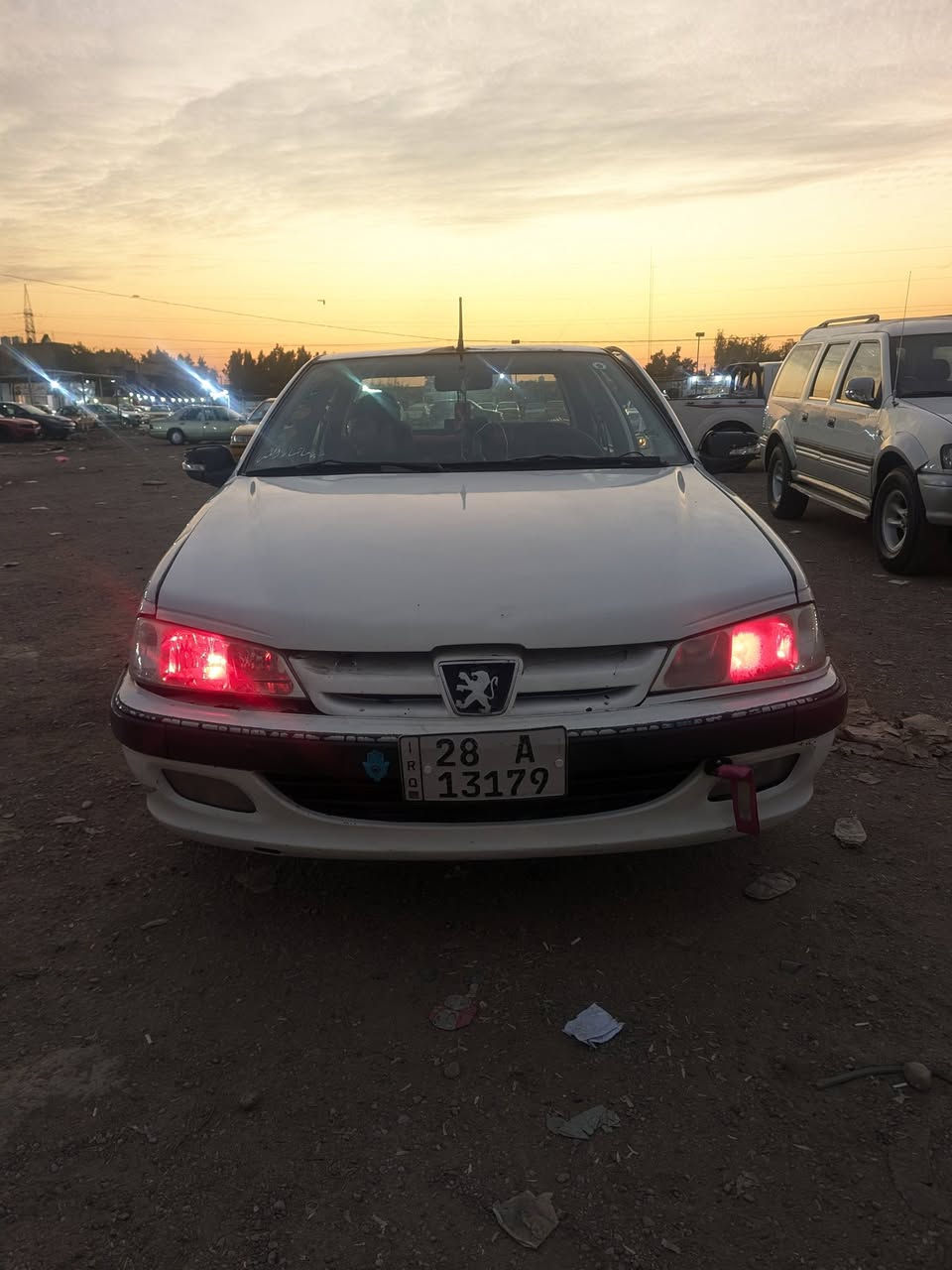 السلام عليكم بيجو بارص 2012 للبيع سعر 38وبيه مجال سياره راعيه بنجف ورقهمه نجف  تحويل مباشر رقم دولي جديد كير وحرك خير من الله اترايك للبصره زوج تايرات سياره عوزه حداديه خلفيه ومنظومه تبريد عاطله مكاني بغداد الدوره رقم هاتف ***********
