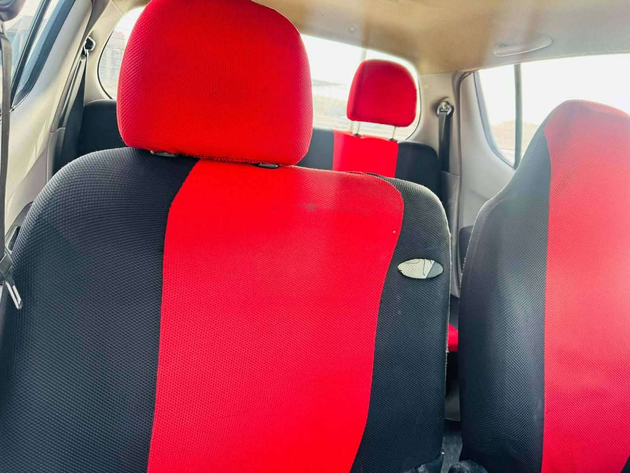 متسبوشي 2011  بلادي لا مكصوص ولا بيه صبغ مكفوله من الكص والصبغ السياره ادوات  جاهزه  كير محرك كله شرط  الك الفحص السياره جاهزه  السعر 43.وبيه مجال     ***********

***********
