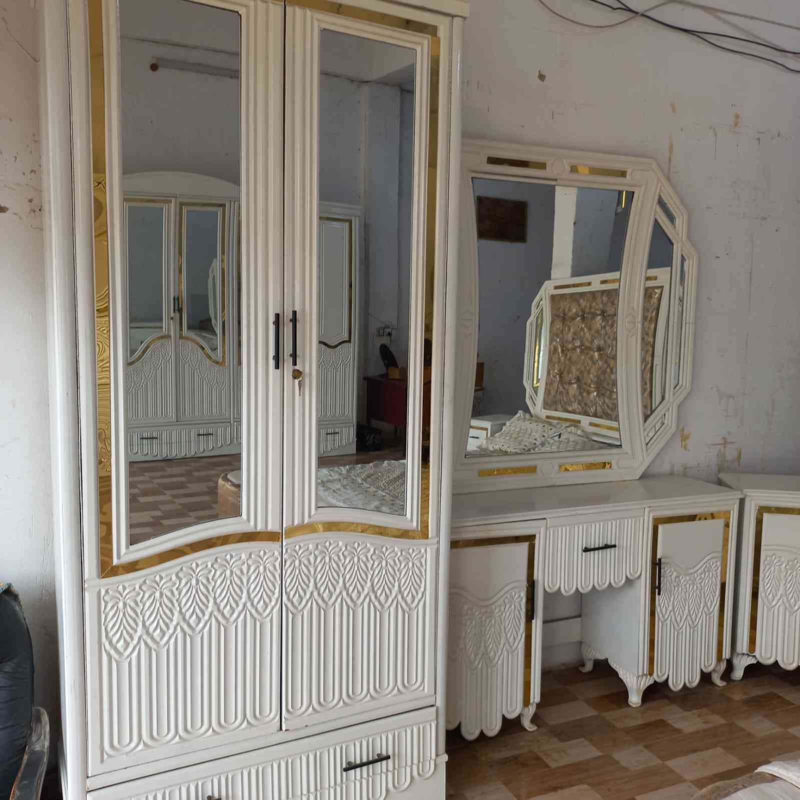 غرفه نوم صاج حطاطه جديده
مكانه خمسه كيلو 
للاستفسار خاص


**إذا كنت صاحب هذا الإعلان وتريد حذفه لأي سبب، رجاءا أرسل رسالة إلى الدعم الفني**