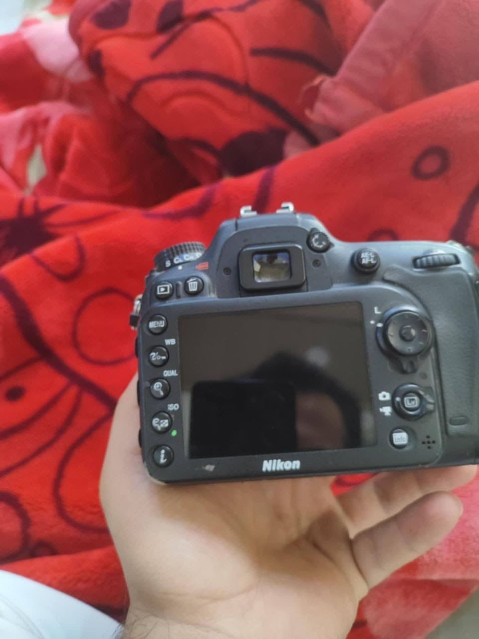 كامره7200
انضف من الصوره مستعجل ع بيعته
كامل ملحقات
كارت ريدر ثنين
شاحنه
٢ رامات
٢ بطاريات
زوم 18 140
جنطه
ههود


**إذا كنت صاحب هذا الإعلان وتريد حذفه لأي سبب، رجاءا أرسل رسالة إلى الدعم الفني**