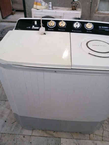 حيانية حي المربع قرب مدرسة عاشواء***********شرط الغسل وتنشيف البصرة
