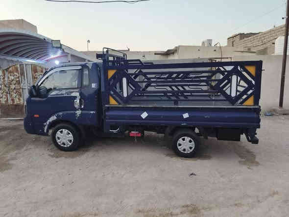 السلام عليكم سيارة كيا بنجو للبيع موديل 2016 مكينة وكير سبلاين جديد شاصي ورقم شاصي كلة جديد تبريد شغال طخم تاير حدادة جديد كهربائيات كلها شغالة سيارة سنويتها مجددة لي 2030 بسمي مكفولة من الضربة 🛑علمن ان المحجر مو يا السيارة السعر 105 وبيها مجال مكان السيارة البصرة سفوان رقم صاحب السيارة ***********
