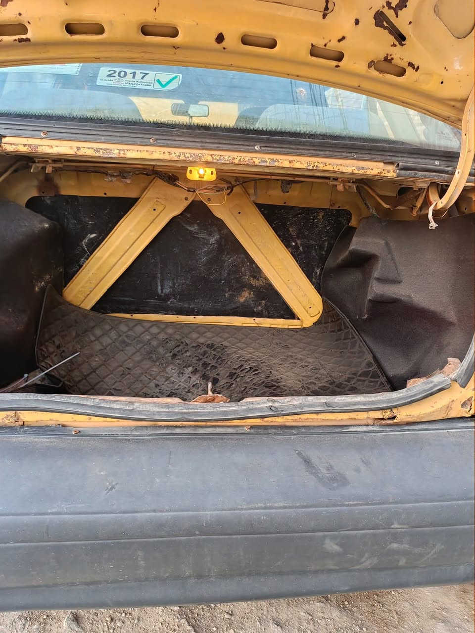 السلام عليكم 
سايبه للبيع 13
كير و مكينه رقم الماني كربلاء 
اتكفل سرقه وعشائر 
سياره كبل للشغل سعره 17بيه مجال 
كربلاء الحر الصغير ***********
***********
