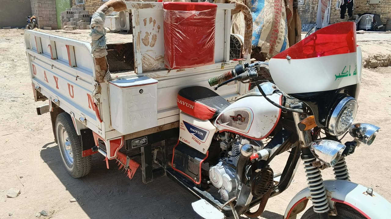 للبيع موديل 21محرك توني شاده مكان الشطره سعر 2/200بيع مجال ***********بدي بلاد اي نقص مابيه
