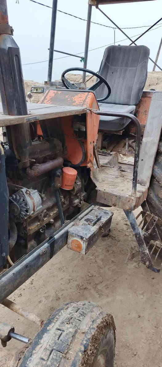 السلام عليكم للبيع فيات 780 مكفوله كفاله عامه المكان واسط الاستفسار الاتصال على  ***********
