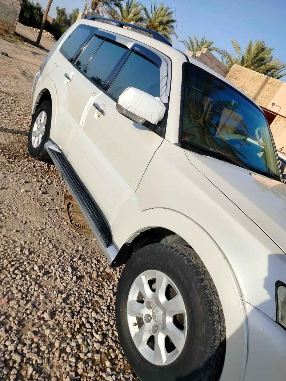 السلام عليكم
باجيرو 2009 حبتور  كشنات جلد  محدث 15 

السياره مكفوله من الضربه والتبديل ما عده صبغ بالبنيد  موضح بالصور بدون دواخل  رقم نجف بأسمي كير ومكينه مكفولات تبريد ثلج ثلاث قطع 

السعر 140 وبيها مجال بسيط 

للاستفسار ***********
