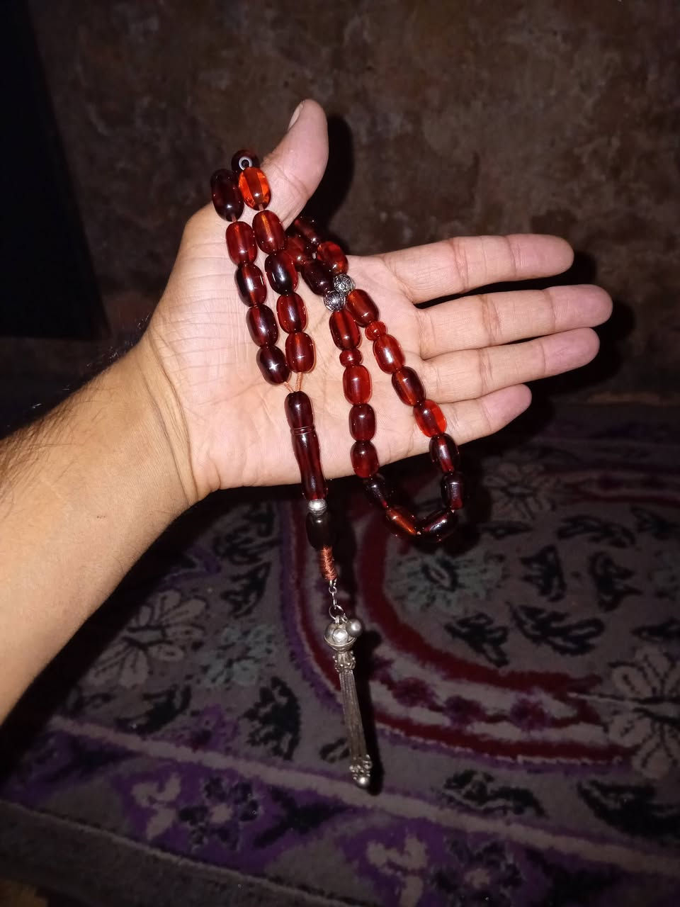 سبح سندروس الماني قديم 33 خرزه *********** هذا رقم الواتساب اتصل علي كركوشه فضه
