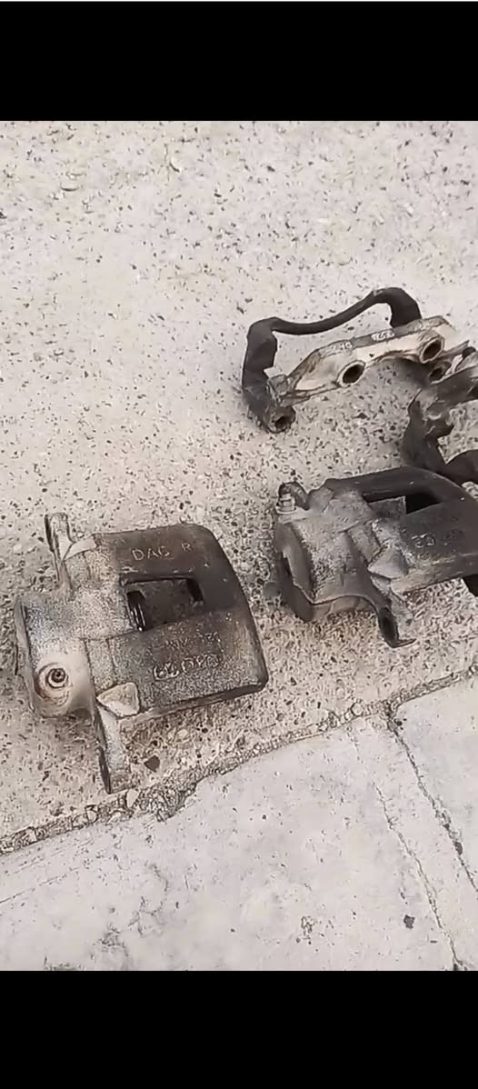 سلام عليكم غراض للبيع بور ستيرن نظيف جدآ تي بيس أصلي كوري مال دايو برنس محرك مفتوح نولات يرهمن على دايو برنس افجوج زوج امامي مكاني بلكوت شراي يجي خاص ( ملاحظه توصيل ماعندي )


**إذا كنت صاحب هذا الإعلان وتريد حذفه لأي سبب، رجاءا أرسل رسالة إلى الدعم الفني**