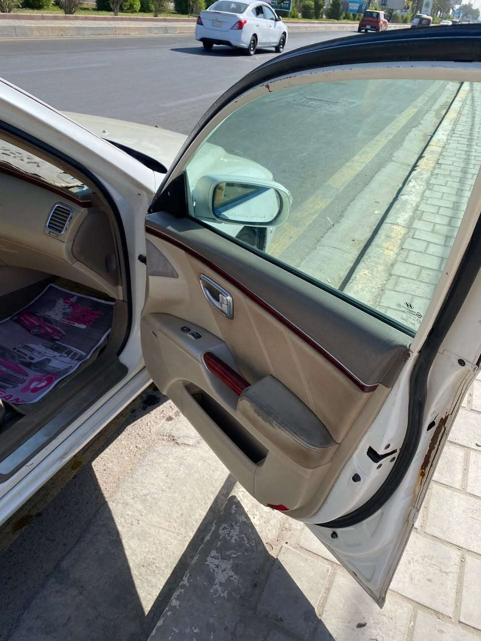 ازيرا 2008 امريكي فول مواصفات 3.3 V6 بغداد انكليزي سنوية ل2027 مصبوغة عام شررررط التحويل اتصال + واتساب  (***********) 
السعر 76$ العنوان بغداد - بعد قوس بوب الشام - مقابل مستشفى حمادي شهاب
