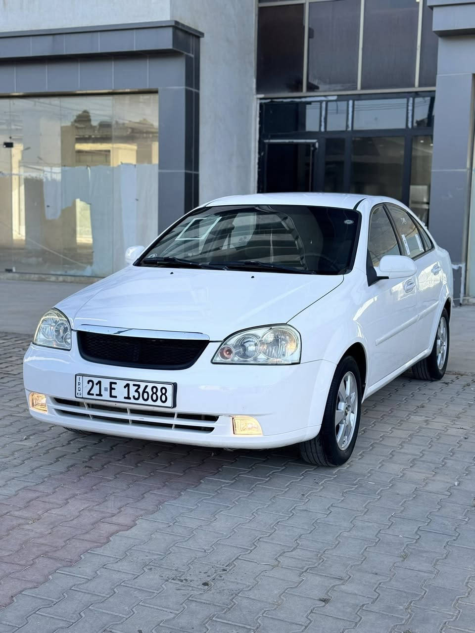 للبيع اوبترا موديل 2009 گير اوتوماتيك ماشيه200الف سياره بي قطعه صبغ بدون دواخل وبي شويه تعديل بارد صور صونار مرفق رقم سليمانيه دولي سنويه هزه جديد لحد 2031بسمنا سياره جاهزه سعر75بي مجال***********
