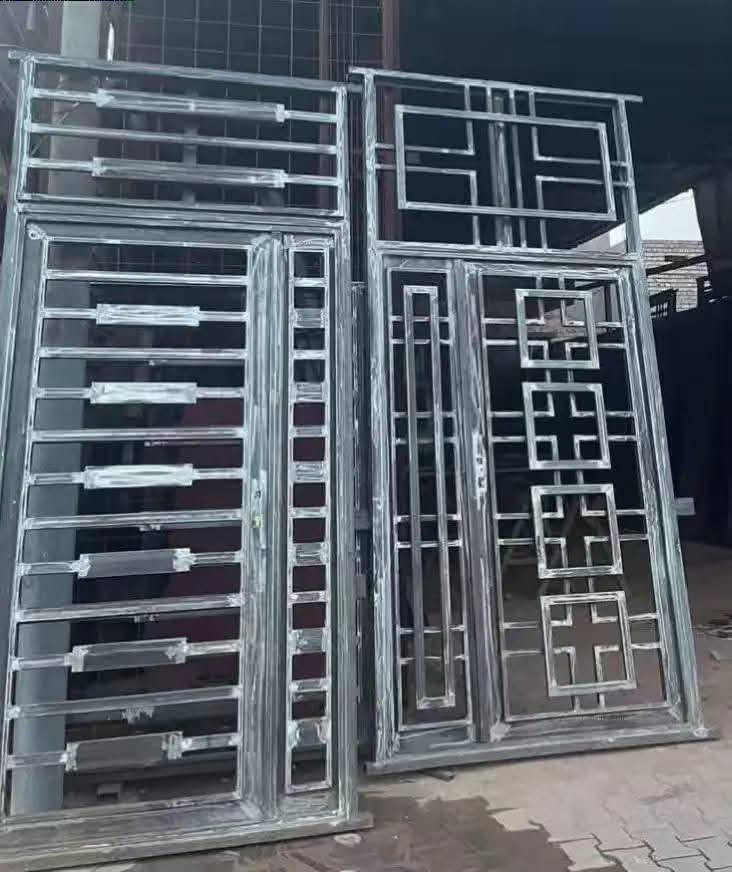 (عرض لفترة محدودة)
#معمل_حدادة_بركات_لامام_الرضا ع
لعمل كافة اعمال الحدادة:
ابواب _شبابيك _محجرات _سقائف _ابواب قاصة _ابواب بديل الخشب .
ويتوفر لدينا جميع اعمال المنيوم .
#العنوان_السماوة_فرع_الزرجية_شارع_ال بندر

للتواصل والاستفسار 
مراسلة الصفحة او لاتصال على الرقم 
***********
***********
رامي الحداد
