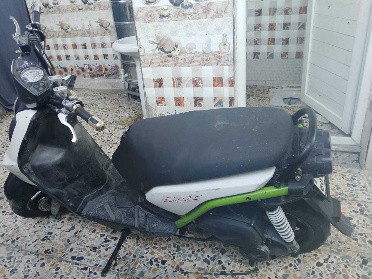 سلام عليكم دراجه لبيع سكنس جبلي دراجه خير من الله مكينه ما مفتوحه دراجه كهربائيات كله شغاله نقصه بس قبق كلجات دراجه بلادي سعر 600 وبيه مجال رقمي ***********
