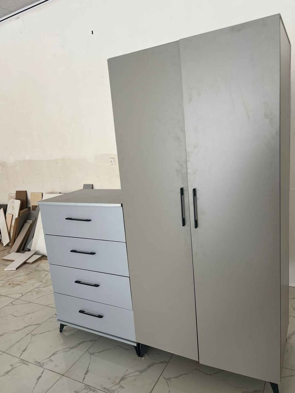 حطمنه أسعار🔥💜 و شغلنه معروف نقدم لكم عرض ناار
معمل و معرض بيت ذهبي للصناعه اثاث خشبيه و كونترات بنواعه خشب و الامنيوم أسعار تنافسي

خشب تركي بضمان فقط 110 دولار🔥🔥

الامنيوم تركي ملكي ضمان خمس سنوات 🔥 سعر متر فقط 125 الف عراقي

كول هاذا معه كل مطبغ هديه تختار🔥

1طباغ منضدي
2مرشحه
3ميز طعام
4متر مرمر
5برده سحب

وعدنه عرض اذا عدكم كونتر قديم هم نشتري
نشتغل عموم كركوك داخل وخارج كركوك 
عنوان كركوك شارع حسابات قرب تمونيه معمل و معرض بيت ذهبي اسطه زكريا 
*********** كركوك, العراق
