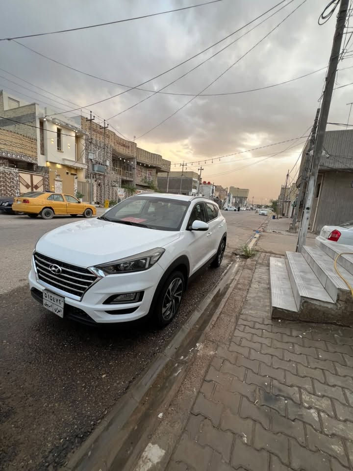السلام عليكم توسان٢٠١٩فول ماعدا البنراما السيارة كفالة عامة ماعدا كارت بقبق الجنطة صغير جدا ما مبين وبيهة رصعات بل قمارة قليلات  جدا ينحسبن حساب سيارة حلوة تجي وشوفهة السعر ١٧٦ وبيهة مجال


**إذا كنت صاحب هذا الإعلان وتريد حذفه لأي سبب، رجاءا أرسل رسالة إلى الدعم الفني**