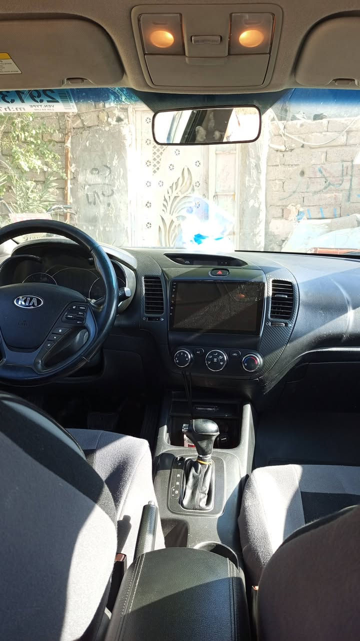 السلام عليكم سياره كيه فورتي للبيع السعر خاص ***********
