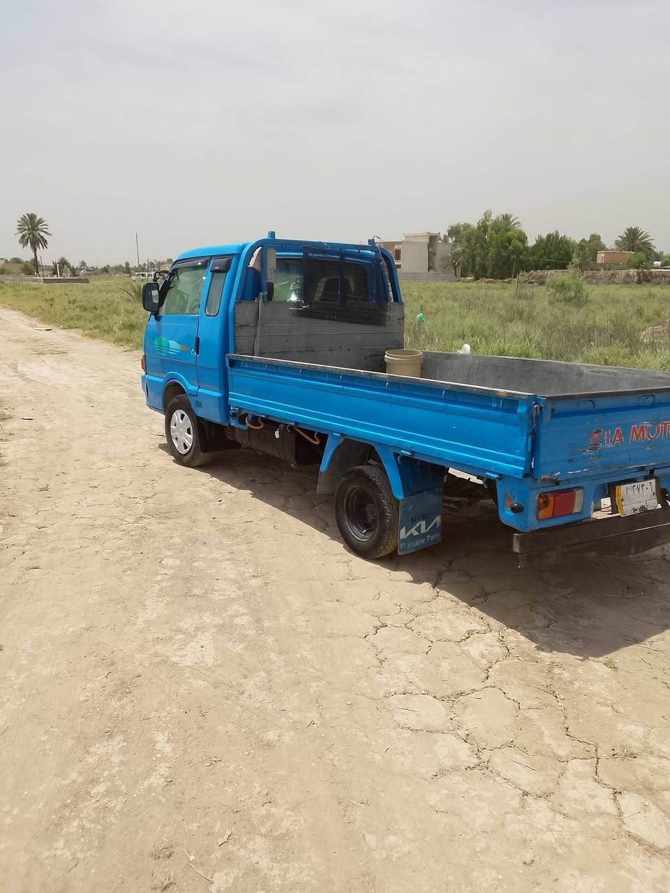 سلام عليكم كيا للبيع موديل 95 كير مكينه جديد سنويه ما ساقطه لل 2028 تسقط مصبوغة صبغ عام جماليه رقم شاصي واضح الكمان بغداد الشعله رقم الهاتف ***********
