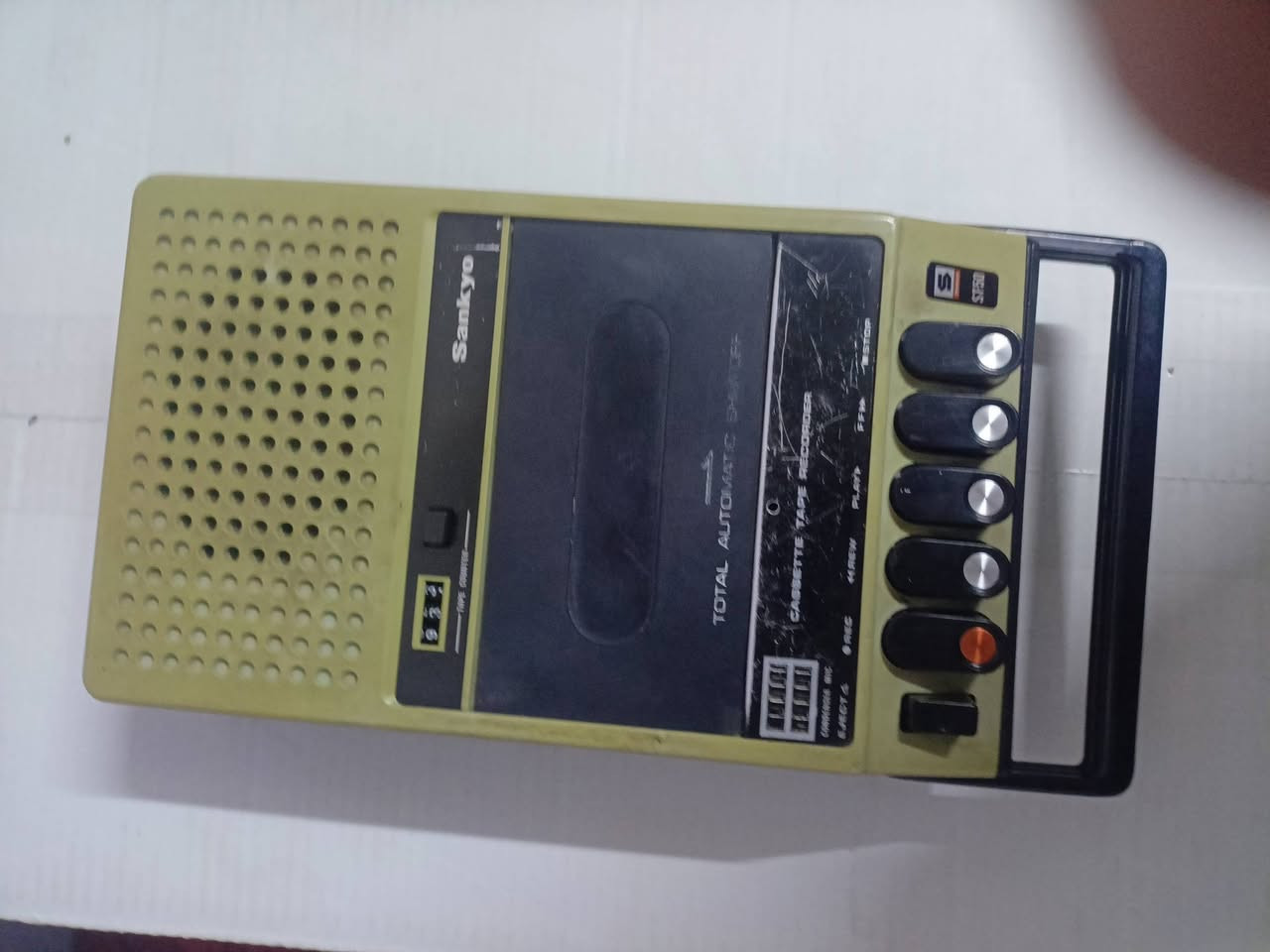 السلام عليكم مسجل سانكو شرط الشغل والتسجيل بس نقص قبغ باتري السعر 90 مع التوصيل بي


**إذا كنت صاحب هذا الإعلان وتريد حذفه لأي سبب، رجاءا أرسل رسالة إلى الدعم الفني**