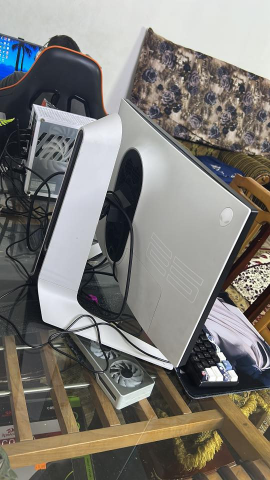 شاشه اللين وير 25/240hz
فول مواصفات
تجميعه
r5 5600
b550auros فول مواصفات وايفاي بلوتوث الخ..
رام 32 3200 فيوري
m.2 512 
ps 550w sfx
rtx 5050 msi
كيس mini atx اي مشكله بحراره التجميعه ماكو تجي تفحص وتاخذ 
سماعات لوجتك سبيكر
سماعات راس محيطي
ماوس كلوريسO
كيبورد ميكانيك
باد ماوس 90/30
ubs 1500 بطاريات وزن 2.2تنسه الفصله
 السعر 1450000
توافق التجميعه فوول  
التجميعه داخل الضمان بعده 
ضمان الي يعجبك تاخذ
تشغل كلشي على فريمات 240
bf1
csgo
valo
forza 5 
rocket
الحراره 
 60/70 باللعب


**إذا كنت صاحب هذا الإعلان وتريد حذفه لأي سبب، رجاءا أرسل رسالة إلى الدعم الفني**