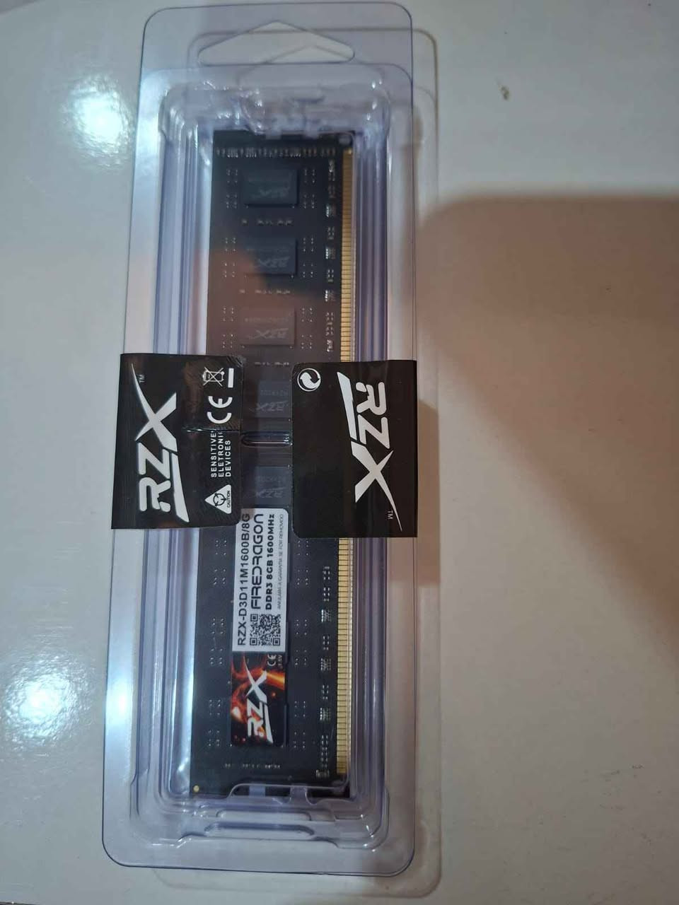 رامات 
8gb DDR4 3200htz 
8gb DDR3 1600htz
 ابيع شلع اثنيهم 
سعر 65 الف نهائي طب تكولي بي مجال من هسة اكلك مابي 
مجال وسعر نهائي بغداد, العراق


**إذا كنت صاحب هذا الإعلان وتريد حذفه لأي سبب، رجاءا أرسل رسالة إلى الدعم الفني**