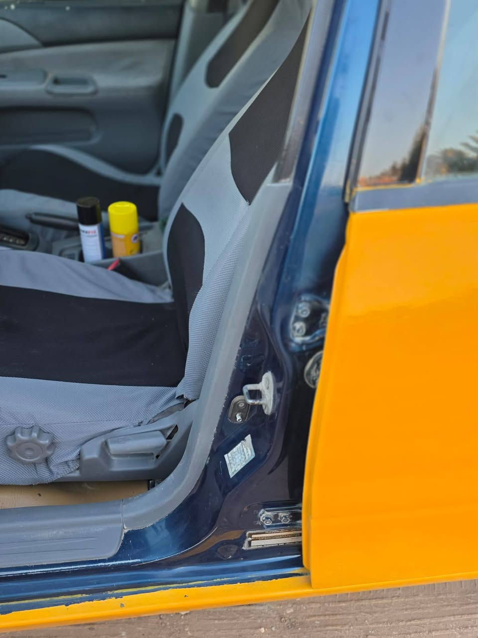 لانسر للبيع موديل ٢٠٠٧ اوتماتيك مكينه وكير خير من الله رقم واسط انكليزي سنويه لل ٣٠ مشروع وطني تحويل مباشر
السعر ٥٥ بيه مجال المكان بابل شوملي الاتصال ***********
