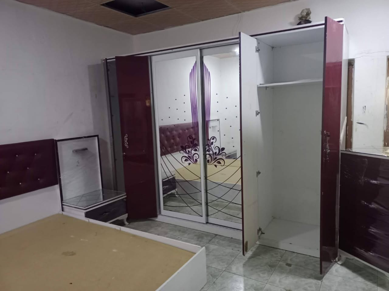 غرفة النوم نضيف مابي عيب شراي تعال خاص


**إذا كنت صاحب هذا الإعلان وتريد حذفه لأي سبب، رجاءا أرسل رسالة إلى الدعم الفني**