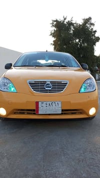 طيبه موديل 2015 سيارة بلاديه بيها بس البنيد جارد و مبخوخ حداديه جديده ...