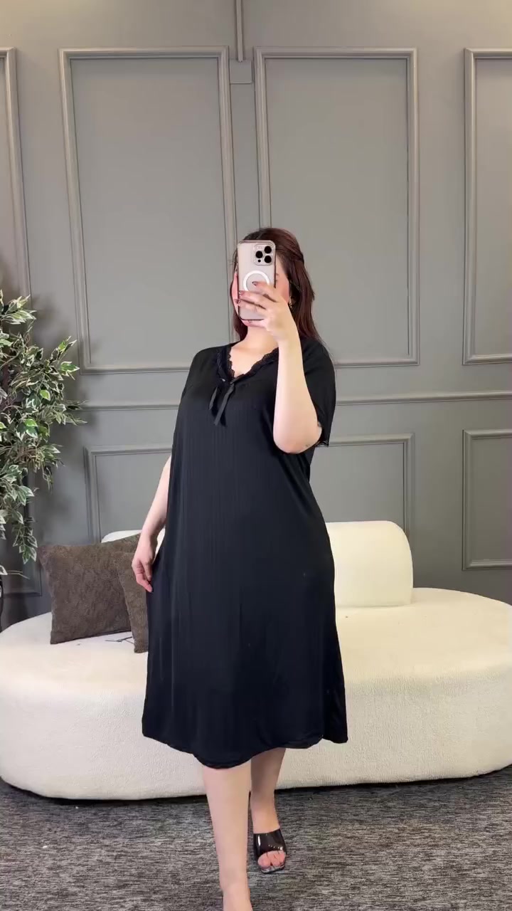 شلحة نسائي تطعيم دانتيل   😍
الخامه فانيلا زبده محزز قطن الاصلي فول ليكرا 

القياسات


**إذا كنت صاحب هذا الإعلان وتريد حذفه لأي سبب، رجاءا أرسل رسالة إلى الدعم الفني**