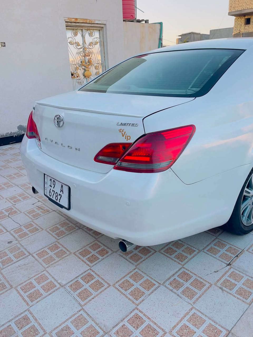 ماشاء الله تبارك الرحمان 🧿
البيع تيوتا  افلون وارد خليجي الممتد يعني فول ١/١ 🤷🏻‍♂️
6 بصمات ترحيب بصمة رصاصية 
ممديل 2009 دواخل عسلي جلد بردة خلفية بلاد 
تبريد فول ثلج قطعتين وثلاجة مكينة 6 سلندر 
مكينة وكير خير من الله تراي يخبل حدادية جاهزة 
على آخر حباية مال بيت تخم تاير قبل شهر شادهن 
رقم كربلاء دولي مميز شرط تحويل ما تحول إلا تصل ريد تحويل السيارة بسمي 
البدي مكفول فتح وضربة ما عدة الصبغ بيهة قطع أنا ابيع 
حزام بدون تكم والا دواخل 
سيارة مال جناي ومصلحة تصليح جديد / هواي تفاصيل بعد الشراي يتصل وبخدمتكم 

السعر (١٠٥)

واليوم السوك كلشي 

مكاني البصرة 
(***********)
