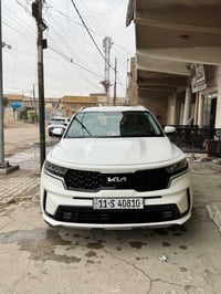 سورنتو 2023 رقم بغداد باسمي فول مواصفات عدا البونراما ماشيه 43 الف  كي...