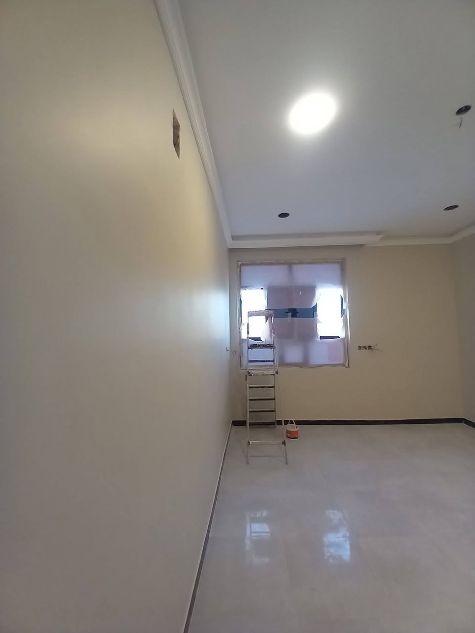 اسلام وعليكم كادر عمل جميع انواع الصبغ ولديكورات  ***********
***********
