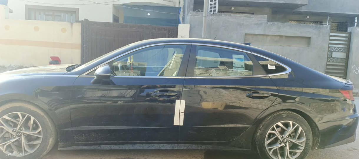 سلام عليكم موديل 21 حادث خلفي دعاميه رقم شمال جديد سياره خير من الله فول ما عدا فتحه ***********
