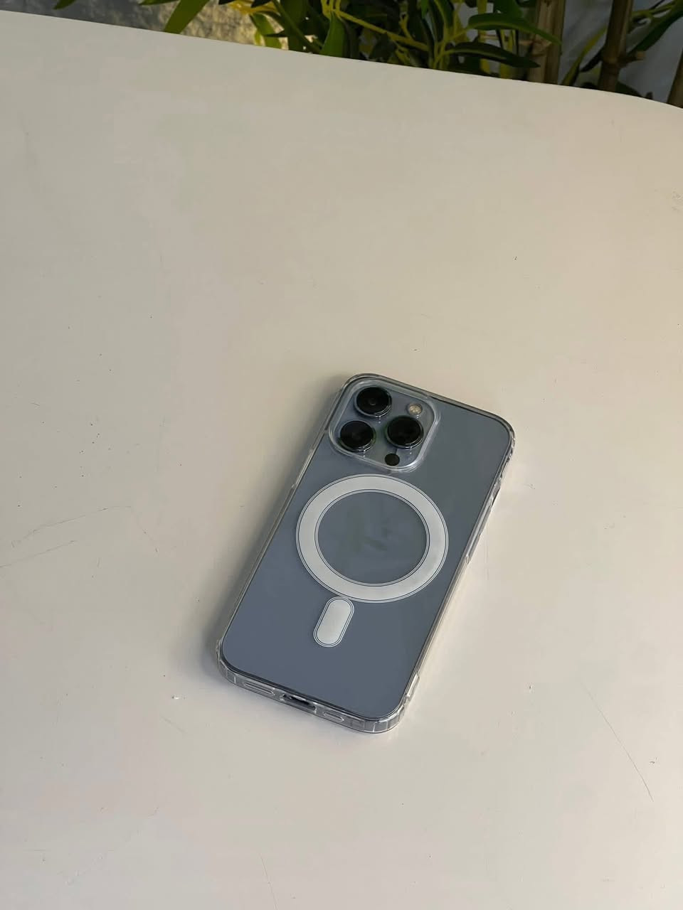 السلام عليكم 
ايفون 13 برو ماكس 
مبدل فقط بطاريه.  
ذاكره 256 
سعره 325 
ماكو خاص 

للتواصل ‪0 774 008 5466‬
