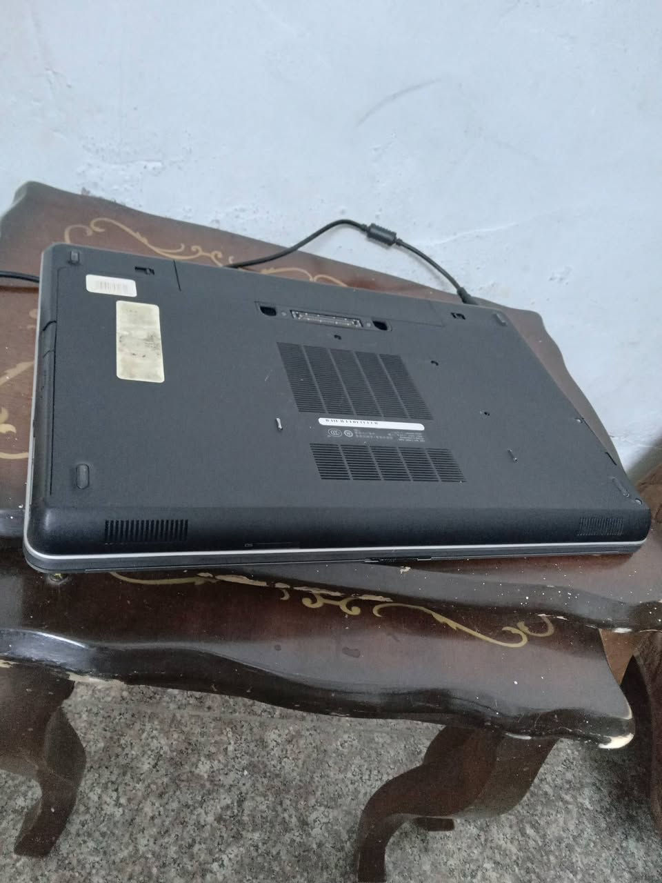 لابتوب ديل E6540
كوراي 7
جيل 4
رام 4
هارد 500
حجم 15.6
نضافه الكفر 95%
لابتوب كانت مضمومه والباتري  انتهى
ملحقاته شاحنه
 فقط بطاريه  تعبانه
السعر 100 الف
عنواني بغداد حي التراث


**إذا كنت صاحب هذا الإعلان وتريد حذفه لأي سبب، رجاءا أرسل رسالة إلى الدعم الفني**