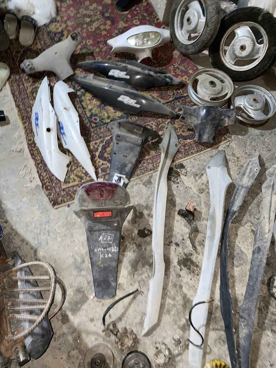 غراض ماكس للبيع كلهن بلاد ومختمات شتريد راسلني وبل خدمه عنوان ديوانيه اسكان


**إذا كنت صاحب هذا الإعلان وتريد حذفه لأي سبب، رجاءا أرسل رسالة إلى الدعم الفني**