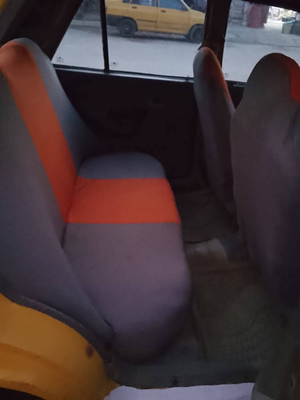 السلام عليكم سياره للبيع موديل 13 ثانويه 27 مصفره هيا وغرامه
قشره حلوه  تخم تاير ماكينتها حلوه رقم بصره تحويل ثاني يوم 
سعر 18 وبيها مجال قليل🤏 الالوان ميسان قلعه الصالح 😇
***********📞
