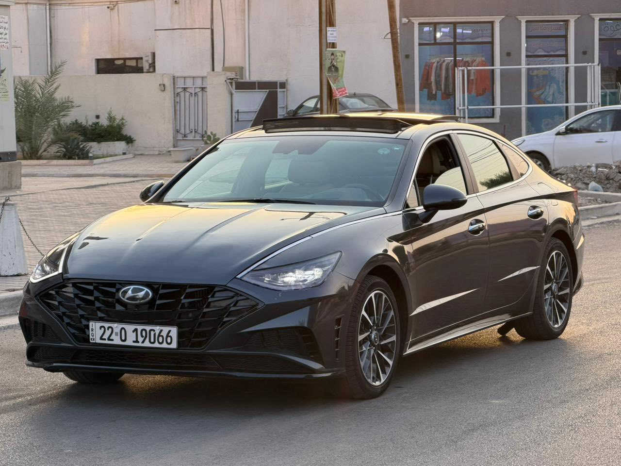 --
للتواصل عالرقم فقط او واتساب 
سوناتا 2023  فئة لمتدد فول الفول 
اوتو بارك  تتقدم وترجع بالبصمة
مرقم أربيل تحويل للمشتري هزة وفحص وترقيم جديد ماشية 24 فقط السيارة بيها صبغ فقط بالبنيد بدون دواخل بدون ايرباك 
بدون تبديل اي قطعة ليبل واحد كلها
بغداد المنصور مكاني
*********** 
سعرها 198 ورقة
