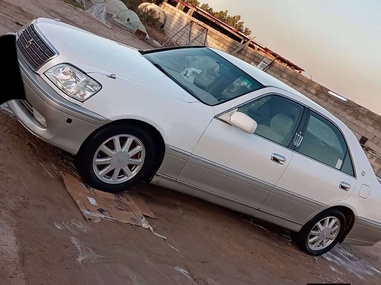 سلام عليكم للبيع #ملكه رقم بغداد بأسمي تحويل مباشر  سياره جاهزه من كلشي كير مكينه تبريد مكينه في فتي جديده خير من الله انسه صرفيه تخم تاير حداديه جديده سياره/ فول مواصفات  4دكم كرستال اصل ويل نجمه  سعر125 وبيه مجال حك الجيه مكان البصرة رقم الهاتف ***********
