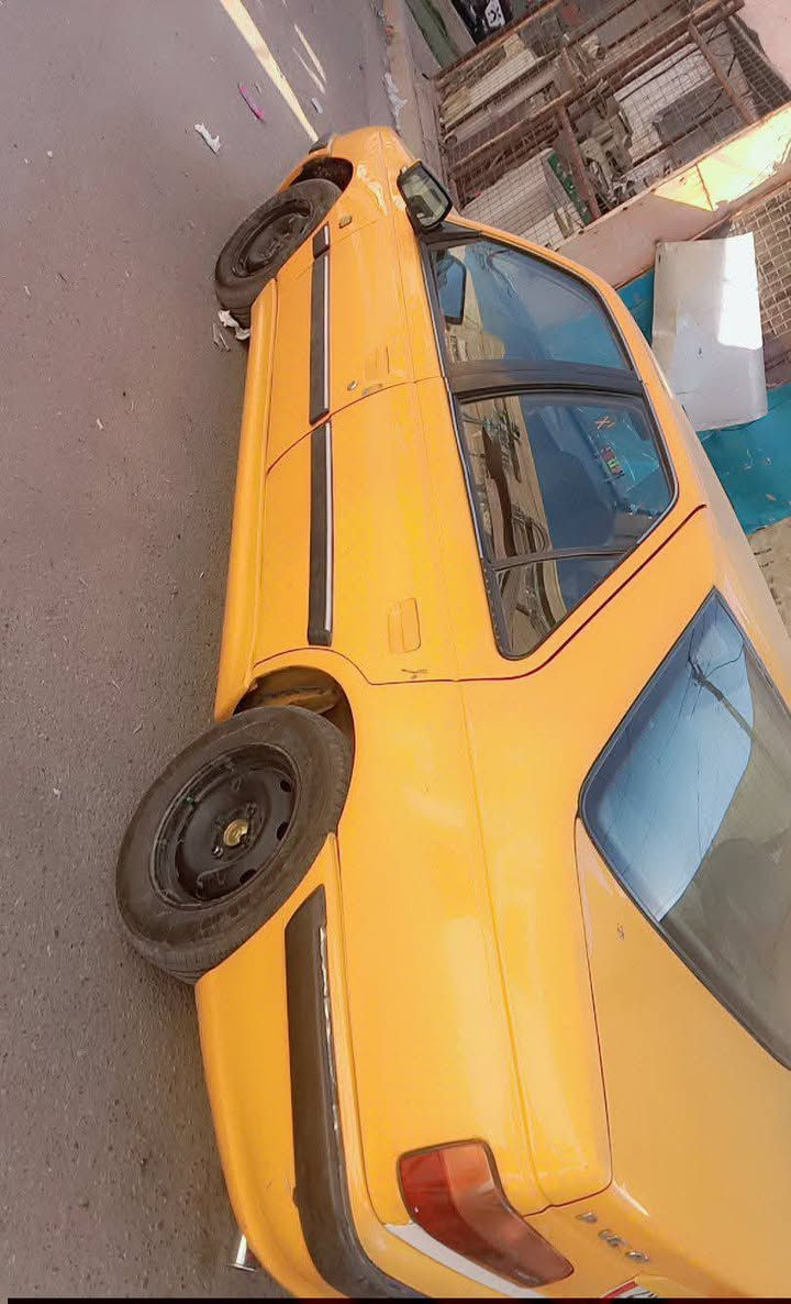 السلام عليكم
سياره بيجو للبيع موديل 2018
مصفرة هية وغرامات
سياره جديده سياره صدرها امام ولخلفي جديد كير مكينه كله جديد التبريد شغال سياره منظومه غاز رقمها واسط تحويل باي مكان تايرات تخم جديد سعرها 52 وبيها مجال حك الجيه رقم تلفون ***********
