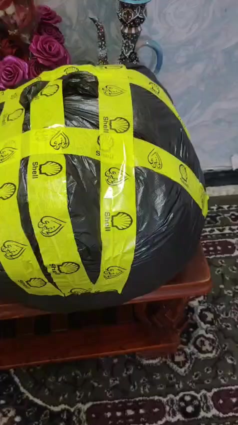 ملابس بالة غير مستخدمة ابد متنوعة شتوي وصيفي. واحذاية درجة اولى بالة اوربي الشعب للكل العلاكتين السود ١٥ الف 
وبدلة عرس بالة جديد تخبل ب ١٠ الف


**إذا كنت صاحب هذا الإعلان وتريد حذفه لأي سبب، رجاءا أرسل رسالة إلى الدعم الفني**