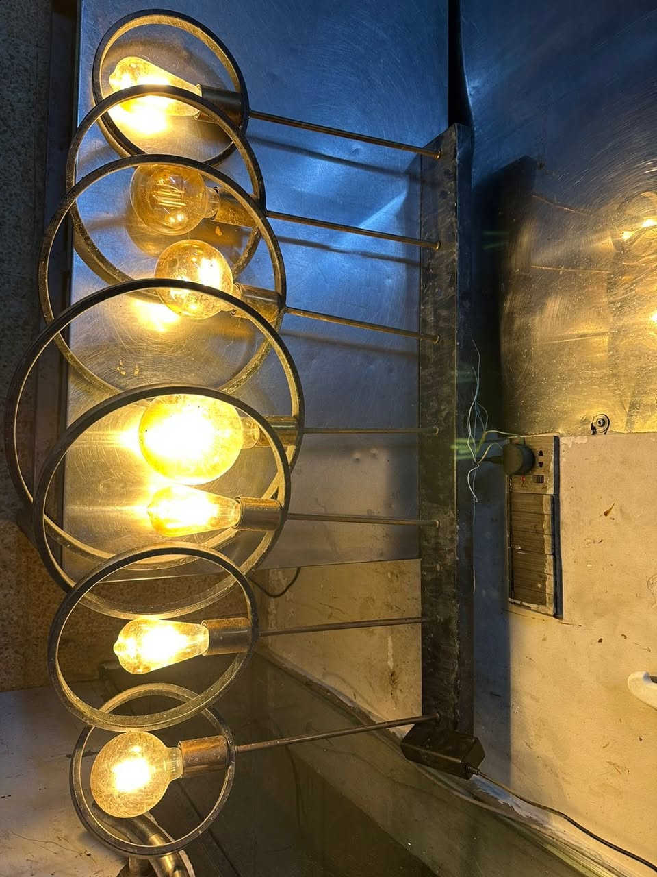 للبيع للتواصل
‭٠٧٧١ ٦٨٣ ٢٣٨٧‬
