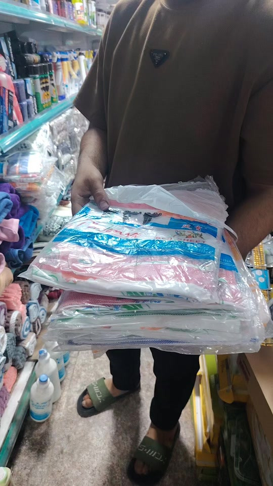 مجمع فلس ونص حي العامل السوق الشعبي شارع الباله #ترندالتكتوك #الشعب_الصيني_ماله_حل٠😂😂*********** 
