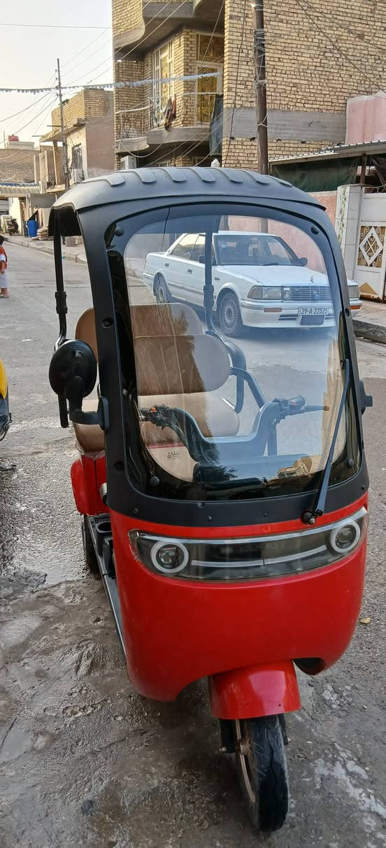 دراجه شحن ثلاثه ايطارات وخمسة بطاريه وتعمل على بعد وريموند للبيع اتصل على الرقم ***********او اتصل على الخاص او على الواتساب
