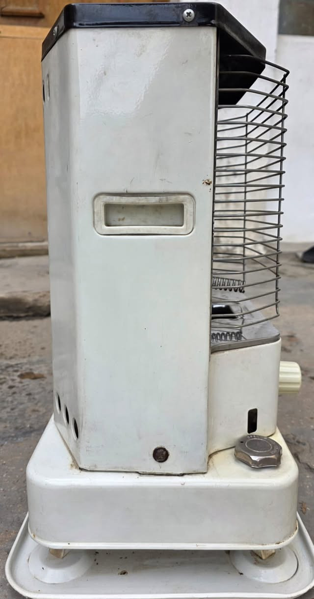 سلام عليكم عندي هاي صوبة كيرونا  للبيع  مكاني بغداد البياع  ***********
