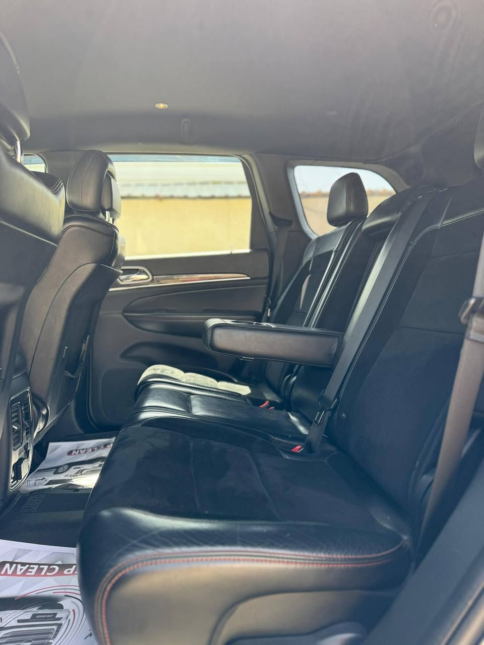 جيب موديل ١٨ رقم بغداد بأسمي
اللون  نيلي
فئة تريل هوك  ٦ سلندر 
صبغ ٣ قطع جانبيه جهة اليمين ضرر خفيف موجودة صور حادث
مواصفات السياره 
محرك ٦ سلندر
جكات
وضعيات قيادة
جنطة كهرباء
تشغيل عن بعد 
شفتات ستيرن
كشنات كنتارا وجلد
كراسي الجهتين كهرباء + خزن
تدفئه وتبريد مقاعد اماميه 
تدفئه مقاعد خلفيه مع الستيرن
اوتو ستارت
نظام سبورت
بجم بالكامل اناره LED (كشافات وعالي وناصي)
السياره مال جناي وعليها صيانه كاااااامله وبدون اي نقص  حرفياً 
مكانها بغداد حي العدل
السعر ٢٠٥ وبي مجال بسيط للشراي 
مااخصم سعر بالتلفون تعال شوفها وتدلل
سيارة بجم كبس و خلف كبس
ايرباك فقط البردة
***********
