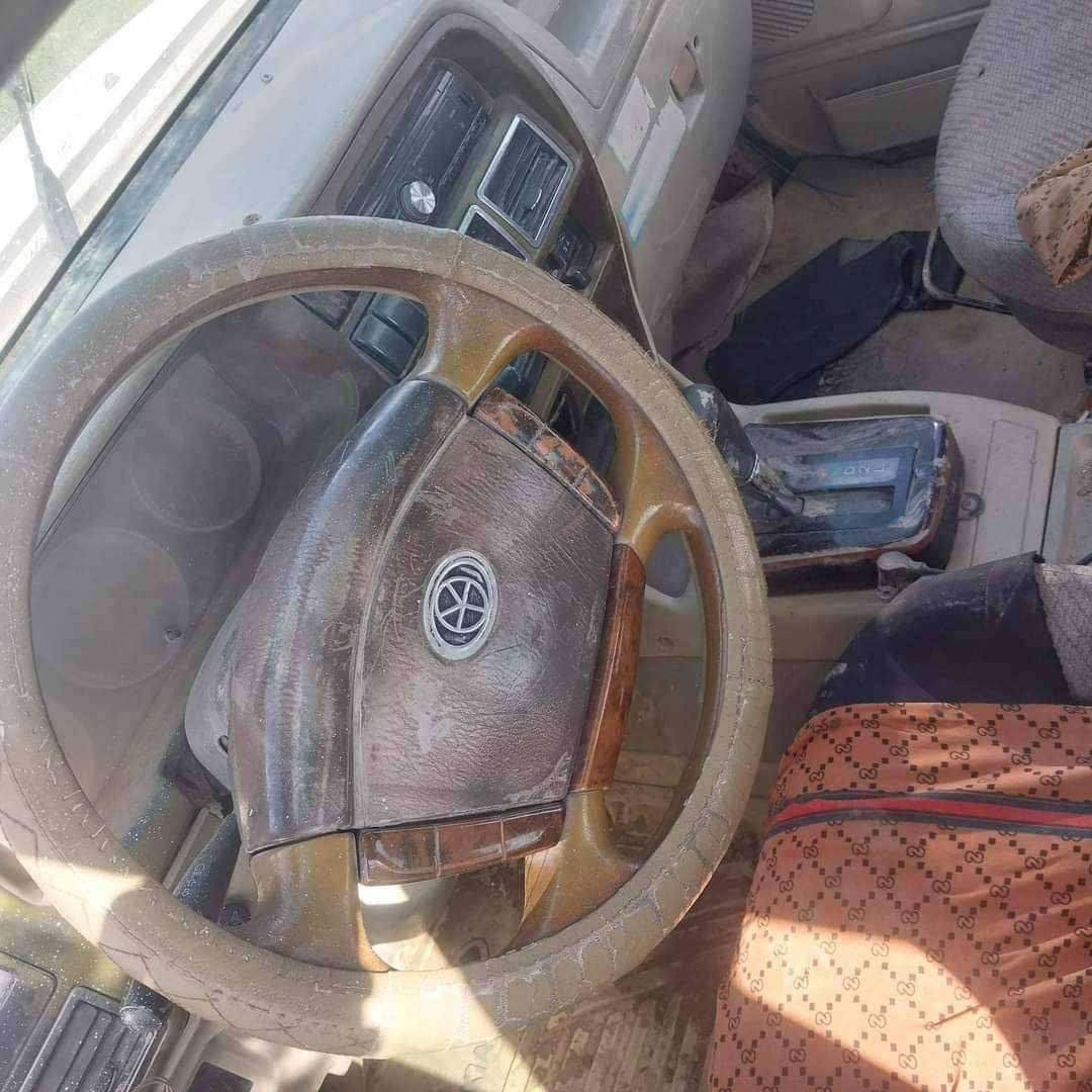 بيكم للبيع رقم واسط سنويه لسنه 27 كايمه بيه تبخير وتنقيص شغاله وتمشي كير اوتماتيك ونجي محرك فري واي كابريته مكانه ناصريه  اءا واحد يريد ابيعه  تصقيط بس رقم اليع سعر 18قفل ***********
