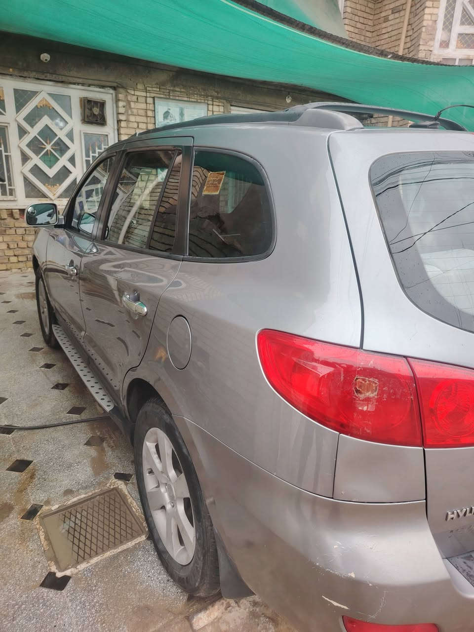 السلام عليكم سياره للبيع سنتافيه ٢٠٠٨ وارد أمريكي بغداد الإنكليزي بسمي محرك كير خير من الله ٣٣٠٠ محرك كير مكفول سبعة راكب حادثه جاملغ الأمامي اليمن وشبر صبغ بلباب سايق صدر أمامي خلفي تخم تاير جديد ثلاث قطع تبريد مكان السياره بغداد ناحيه الوحده الاتصال على الرقم *********** أو *********** السعر ١٠٥ ورقه وبيهه مجال
