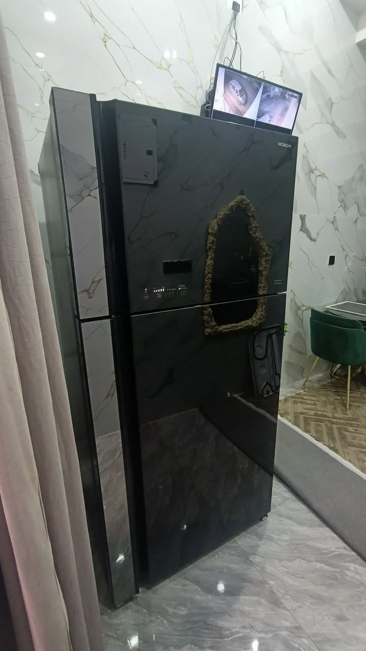 #صيانة_ثلاجة_نوع_هيتاشيHlTACHI
كان بيهة عطل الفانات والتفاصيل داخل الفيديو وتم الصيانة موقعية في منطقة الشعله🚁 في خدمتكم صيانة موقعية بغداد كرخ ورصافة
مستعدون لتجهيز كافة انواع اجهزة التكييف من الشركات مباشرة تنصيب كافة انواع اجهزة التبريد 🆒️ صيانة موقعية 🚁 جميع أنواع الثلاجات الحديثة العارضات و المجمدات 
صيانة 🛠عامة لكافة اجهزة  
أدامة ♻️وتنظيف 🧼شحن صيانة في جميع مناطق بغداد 
نتشرف بتقديم افضل الخدمات لصيانه جميع أنواع  #ثلاجات_والغسالات_الفول_وتماتيك

 #مناطق_بغداد_كافة
#الشعب_البنوك_حي_التجار_شارع_فلسطين_السريدات_بوبالشام_الثعالبة_الحسينية_الصلاح_حي_العدل_حي_الجامع_
#المنصور_اليرموك_نفق_الشرطة
#العامرية_الداوودي_الكاظمية
#العطيفيه_الشالجية_الإسكان
#الغزالية_الاعظمية
#مجمع_الأيادي_السكني
#مجمع_الزهور_بغداد_الجديدة
#مجمع_بوابة_العراق_السكني #الوزيرية #الحرية
#العامرية #حي_الجهاد #المشتل #الكاظمية
#الكرادة #الجادرية #المدينة
🔴جميع اعمالنا بضمان حقيقي 🔴
العنوان: بغداد / كرخ   _ و   الرصافة
يوجد لدينا سبالت توصيل وتنصيب للاستفسار 

موبايل ***********

او تواصل على رقم واتساب 👈☎️***********
