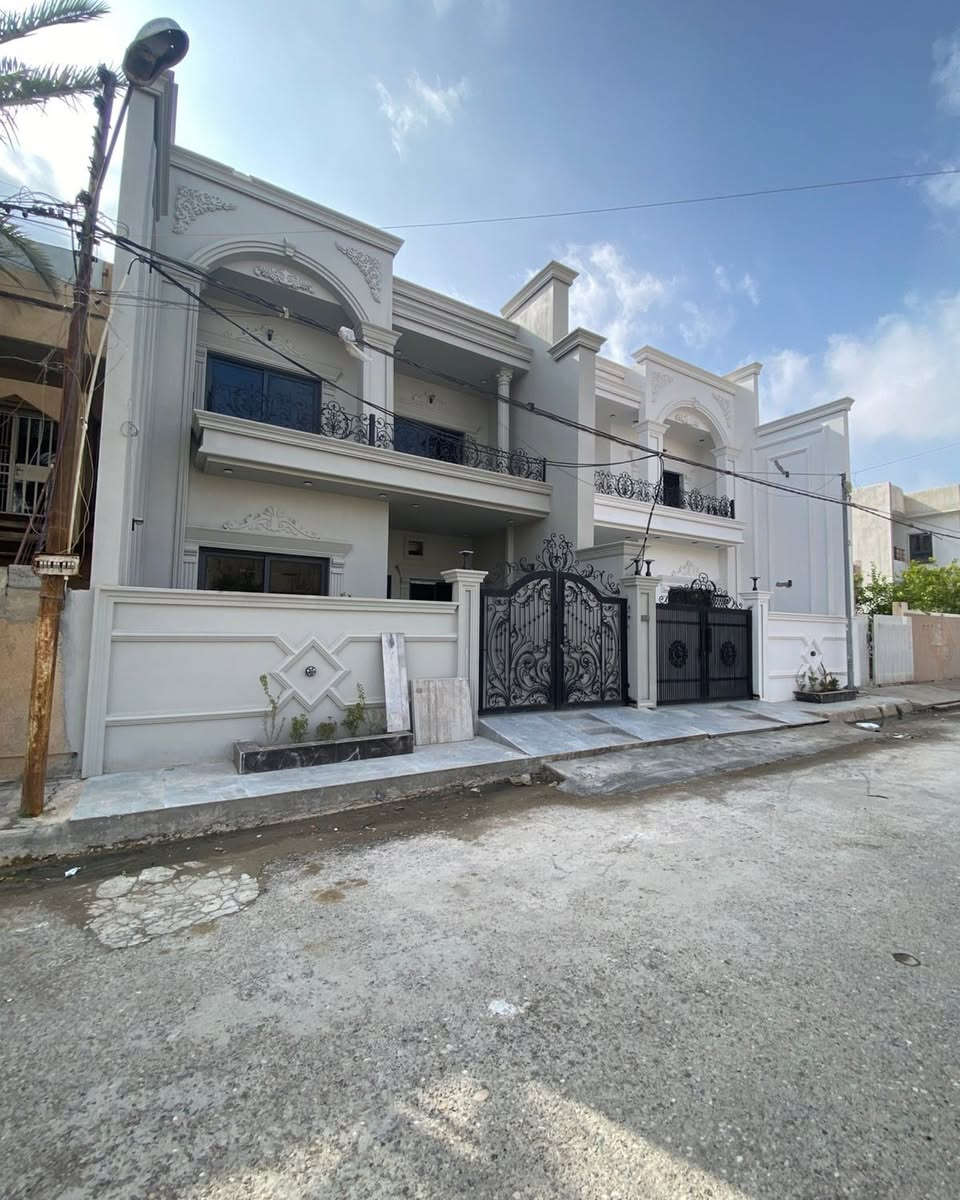 🏠اعلان اعلان
داران للبيع
موقع مميز
~~~~~~~~~~~
📄طابو ملك صرف
🧱بناء درجه اولى
~~~~~~~~~~~
سقف مغربي ✔️
واجهة فلين✔️
نظام تبريد مركزي✔️
بناء هندسي✔️
بناء ملكي✔️
~~~~~~~~~~~~
📐المساحه:-150 م
📐الواجهة :7.5م
~~~~~~~~~~~
📍الموقع :-طريق بغداد
مقابيل مطعم صمد
~~~~~~~~~~~
💸السعر :-علق ب(تم) يوصلك السعر مناسب 
~~~~~~~~~~~
الطابق الاول  يحتوي:-
استقبال +هول+مطبخ +مطبخ حار
غرفتين نوم+صحيات
~~~~~~~~~~~
الطابق الثاني يحتوي على:
هول +صحيات+
غرفتين نوم 
~~~~~~~~~~~
للاستفسار اكثر الاتصال على
***********📱
~~~~~~~~~~~
نستقبل جميع العروض 
🏠السكنيه  🏛️التجاري
